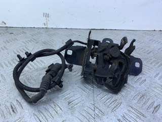 замок капота Volkswagen Bora 1 поколение 1J2 (1998 - 2005), черный, седан, передний привод, 1J0823509C