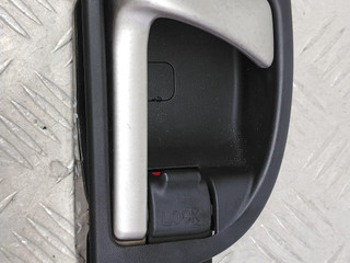 ручка внутренняя задняя левая Hyundai Santa Fe 2 поколение (CM) 2007, 2.2 л., D4EB, дизель, АКПП, серый, внедорожник 5 дв., полный привод