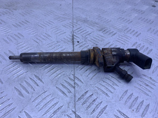 форсунка Peugeot 407 1 поколение 2006, 2.0 л., HDi, RHR (DW10BTED4), дизель, 6МКПП, черный, передний привод, 9657144580