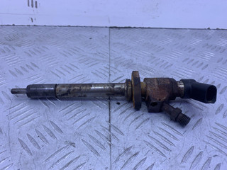 форсунка Peugeot 407 1 поколение 2006, 2.0 л., HDi, RHR (DW10BTED4), дизель, 6МКПП, черный, передний привод, 9657144580