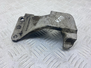 кронштейн КПП Peugeot 407 1 поколение 2006, 2.0 л., HDi, RHR (DW10BTED4), дизель, 6МКПП, черный, передний привод, 9846528380