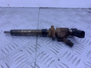 форсунка Peugeot 407 1 поколение 2006, 2.0 л., HDi, RHR (DW10BTED4), дизель, 6МКПП, черный, передний привод, 9657144580