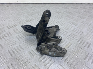 кронштейн клапана EGR Peugeot 407 1 поколение 2006, 2.0 л., HDi, RHR (DW10BTED4), дизель, 6МКПП, черный, передний привод, 9648584680