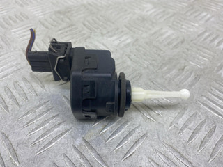 корректор фар Volkswagen Passat B5 (1996 - 2001), 3B0941295A