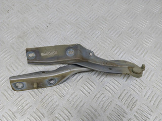 петля капота правая Peugeot 307 1 поколение (2001 - 2005), 1.6 л., NFU (TU5JP4), бензин, 5МКПП, серебро, универсал, передний привод, 9636473480