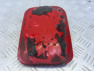 лючок топливного бака Subaru Impreza 1 поколение (GM/GC/GF) 1994, 1.8 л., EJ18E, бензин, МКПП, красный, седан, полный привод