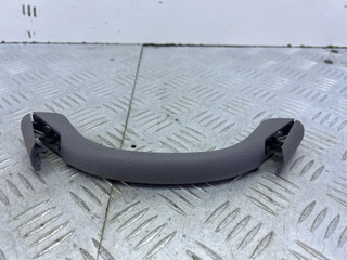 ручка внутренняя потолочная Subaru Impreza 1 поколение (GM/GC/GF) 1994, 1.8 л., EJ18E, бензин, МКПП, красный, седан, полный привод
