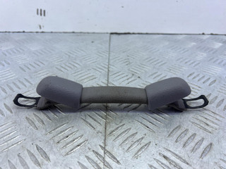 ручка внутренняя потолочная Subaru Impreza 1 поколение (GM/GC/GF) 1994, 1.8 л., EJ18E, бензин, МКПП, красный, седан, полный привод