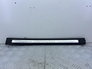 накладка на порог внутренняя Mercedes-Benz B-Класс W245 T245.208 2007, 2.0 л., OM 640.941, дизель, вариатор, серебро, минивэн, передний привод, A1696801174