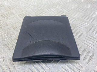 пепельница Citroen C4 1 поколение LC (2004 - 2008), 1.6 л., 9HZ (DV6TED4), дизель, МКПП, черный, минивэн, передний привод, 9653130077HG, 9653798677BG