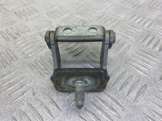 петля крышки багажника Citroen C4 1 поколение LC (2004 - 2008), 1.6 л., 9HZ (DV6TED4), дизель, МКПП, черный, минивэн, передний привод