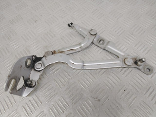 петля крышки багажника Volkswagen Bora 1 поколение 1J2 (1998 - 2005), 1.6 л., BCB, бензин, МКПП, серебро, седан, передний привод, 3B5827301A