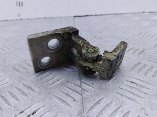петля двери Volkswagen Golf 3 поколение (1991 - 2000), бензин, МКПП, хетчбэк 3 дв.