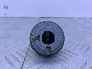 патрон указателя поворота Audi A6 4B/C5 (1997 - 2001), 1.8 л., AJP, бензин, 5МКПП, кофейный, седан, передний привод