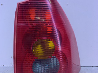фонарь задний правый Peugeot 307 1 поколение (2001 - 2005), 1.6 л., NFU (TU5JP4), бензин, 5МКПП, серебро, универсал, передний привод
