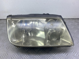 фара правая Volkswagen Bora 1 поколение 1J2 (1998 - 2005), 1.6 л., BCB, бензин, МКПП, серебро, седан, передний привод, 96359800R