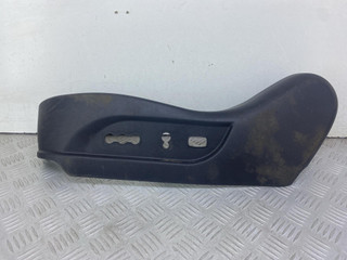 накладка на сиденье передняя левая Hyundai i40 1 поколение 2013, 1.7 л., дизель, АКПП, черный, передний привод, 881923Z100