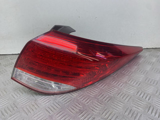 фонарь задний правый Hyundai i40 1 поколение 2013, 1.7 л., дизель, АКПП, черный, передний привод, 924023Z000