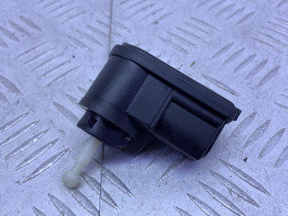 корректор фар SEAT Ibiza 3 поколение [рестайлинг] (2006 - 2008), 1.4 л., BKY, бензин, МКПП, голубой, хетчбэк 3 дв., передний привод, 1J0941295B