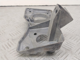 кронштейн педали Opel Signum C (2003 - 2005), 2.2 л., Z 22 YH, бензин, серый, хетчбэк 5 дв., передний привод, 180080012