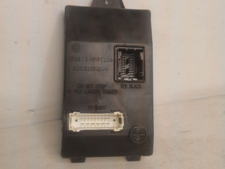 блок комфорта Renault Duster 1 поколение HSA 2013, 1.5 л., K9K 896, дизель, 6МКПП, белый, внедорожник 5 дв., 8201068829A