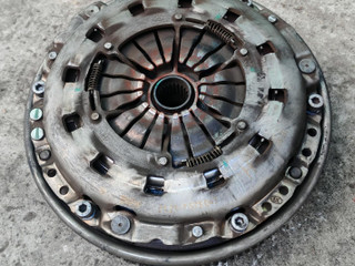 маховик BMW 3 серия E90/E91/E92/E93 E90 2007, 2.0 л., N46B20BX, бензин, 6МКПП, sparkling graphite, седан, 21217568006, 21207599307, 21207567842