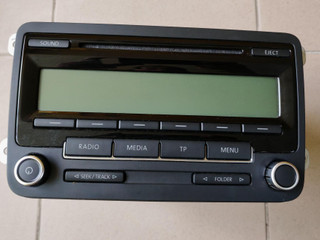 магнитола Volkswagen Tiguan 1 поколение 2009, 2.0 л., CBAB, дизель, МКПП, внедорожник 5 дв., 5M0035186AA