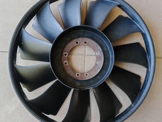 крыльчатка вискомуфты IVECO Daily 3 поколение 50c11 2001, 2.8 л., 8140.43C, дизель, МКПП, микроавтобус, задний привод, 504024647, 500333136