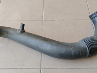 патрубок турбины IVECO Daily 5 поколение 35S11 2013, 2.3 л., F1AE3481A, дизель, фургон, задний привод, 5801317098