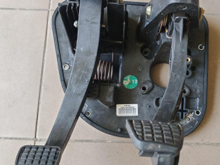 узел педальный (блок педалей) IVECO Daily 4 поколение 50C15 2011, 3.0 л., F1CE0481F, дизель, фургон, 5801264939