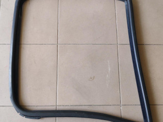 Уплотнитель стекла IVECO Daily 3 поколение 50C13 2004, 2.8 л., 8140.43S, дизель, микроавтобус, 500314137
