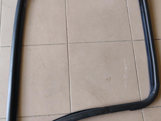 Уплотнитель стекла IVECO Daily 3 поколение 50C13 2004, 2.8 л., 8140.43S, дизель, микроавтобус, 500314136