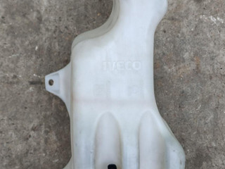 бачок омывателя IVECO Daily 4 поколение 2009, 2.3 л., дизель, 504015670, 3801895, 3801898
