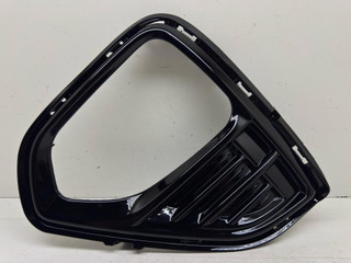 заглушка (решетка) в бампер Chevrolet TrailBlazer 3 поколение 2023, 34FC08, ST1803108L, 42615784