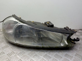 фара правая Ford Mondeo 1 поколение 1996, 30109800800