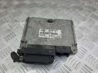 блок управления двигателем Volkswagen Bora 1 поколение 1998, 2.3 л., i, бензин, -, 071906018R