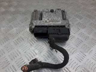 блок управления двигателем Skoda Octavia 2 поколение (A5) 2007, 1.9 л., TDi PD, дизель, -, 03G906021RH