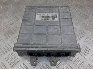 блок управления двигателем Volkswagen Passat B5 1997, 1.6 л., i, бензин, -, 8D0907558