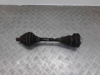 полуось передняя левая (приводной вал, ШРУС) Volkswagen Golf 5 поколение 2006, 2.0 л., BMM, дизель, 6МКПП