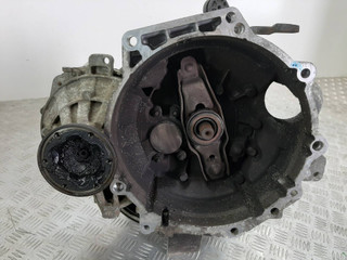 КПП механическая (МКПП) Volkswagen Passat B6 2009, 2.0 л., CDBA, дизель, LHP