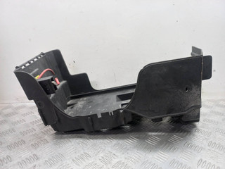 полка аккумулятора Opel Vectra C 2005, 24413805
