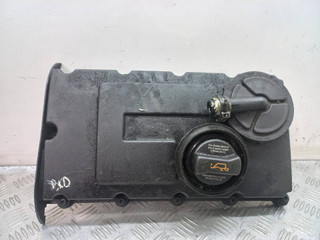 клапанная крышка Skoda Octavia 2 поколение (A5) 2006, 2.0 л., TDi, 03G103475