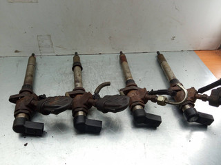 форсунка Peugeot 807 1 поколение 2007, 2.0 л., HDi, дизель, 9657144580