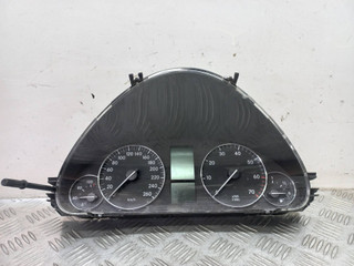щиток приборов (приборная панель) Mercedes-Benz C-Класс W203/S203/CL203 [рестайлинг] 2005, 1.8 л., M 271.940, бензин, A2035404547