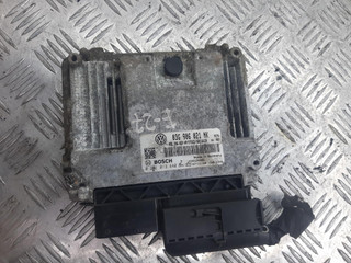 блок управления двигателем Volkswagen Passat B6 2007, 2.0 л., BMP, дизель, робот, 03G906021NK, 0281013440