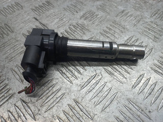 катушка зажигания Volkswagen Golf 4 поколение 2004, 1.4 л., бензин, 036905715H