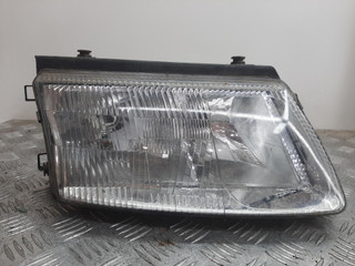 фара правая Volkswagen Passat B5 2000, 1.6 л., ANA, бензин, МКПП