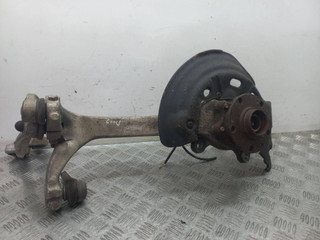 кулак поворотный правый Audi A8 D3/4E 2003, 4.2 л., i, BFM, бензин