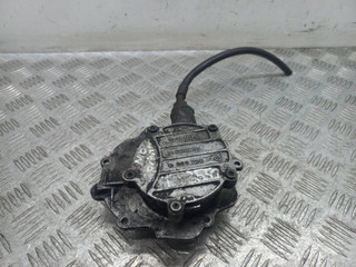 насос вакуумный Mercedes-Benz Sprinter W901-904 1999, 2.9 л., дизель, A0002303665