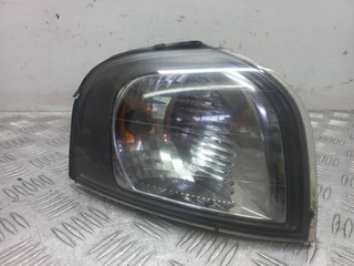 поворотник правый Volvo S80 1 поколение 2002